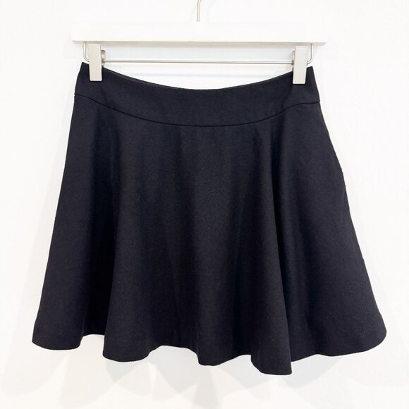 Reformation Dakota Womens Wool Flutter Mini Skirt in Black Size‎ 0 - Picture 3 of 10